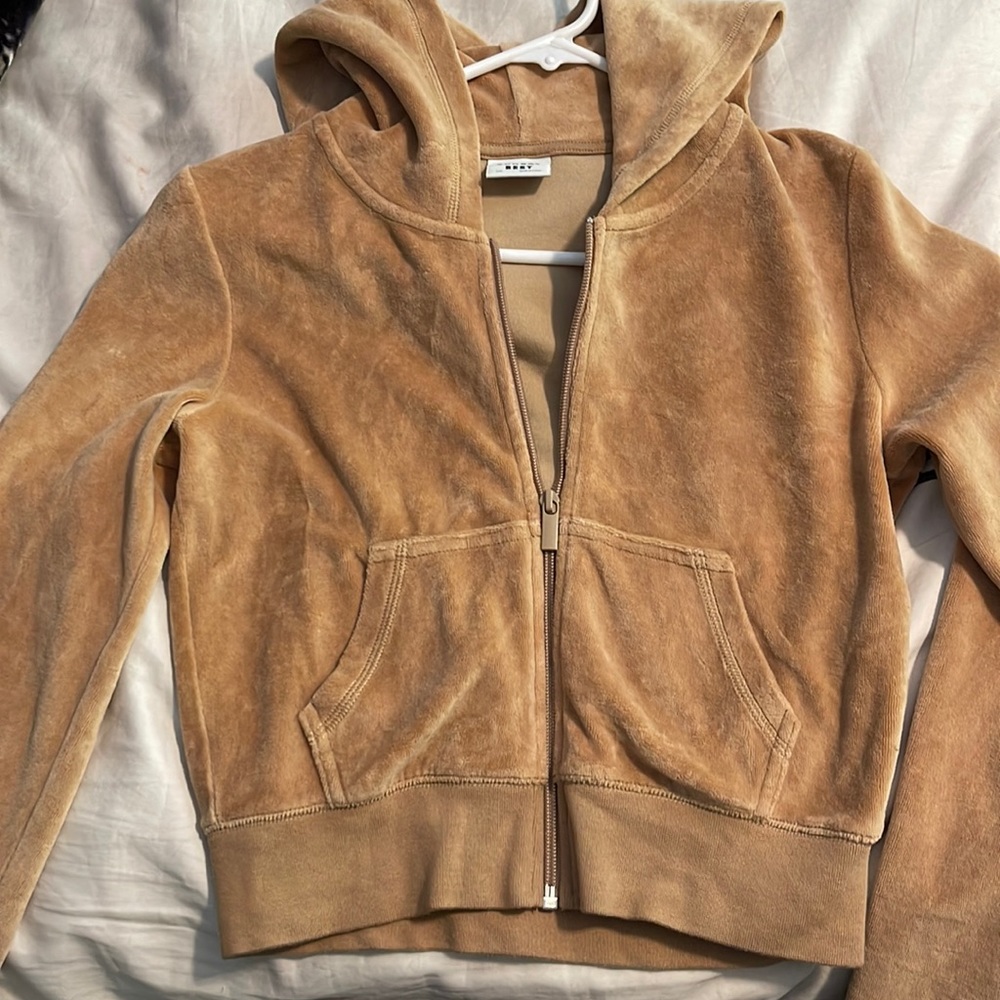 ARITZIA juicy j inspired track jacket.